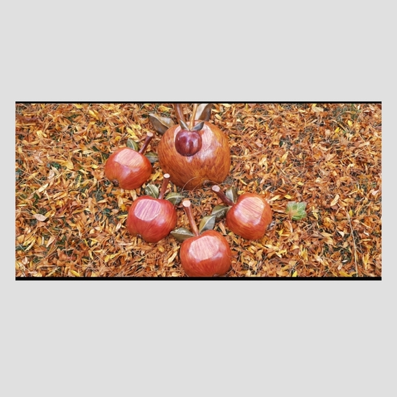 Rare, unique apple set - Picture 4 of 5